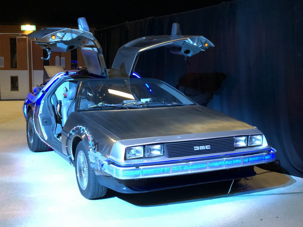 the Delorean at brightonSEO